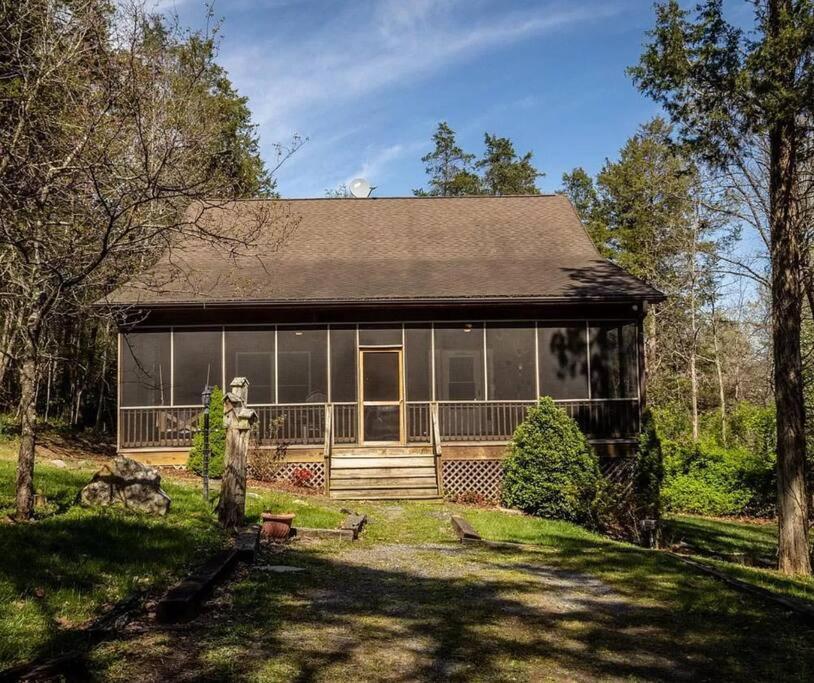 Cozy Cabin W/ Indoor Fireplace & Tranquil Views Luray Esterno foto